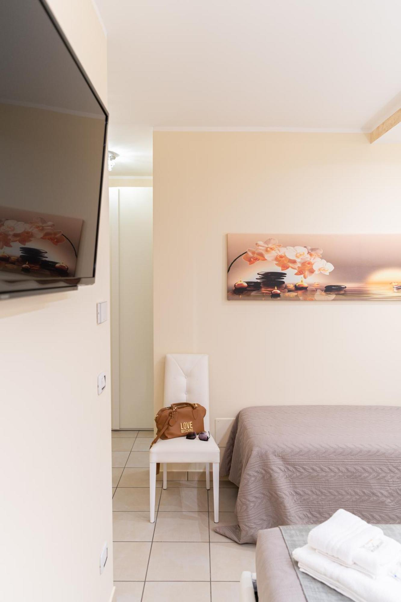 B&B Golden House & Spa Rose Ngoại thất bức ảnh